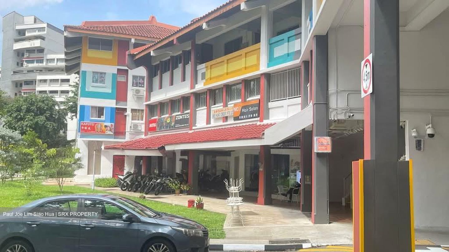Jurong East Street 31 (D22), Shop House #563732681